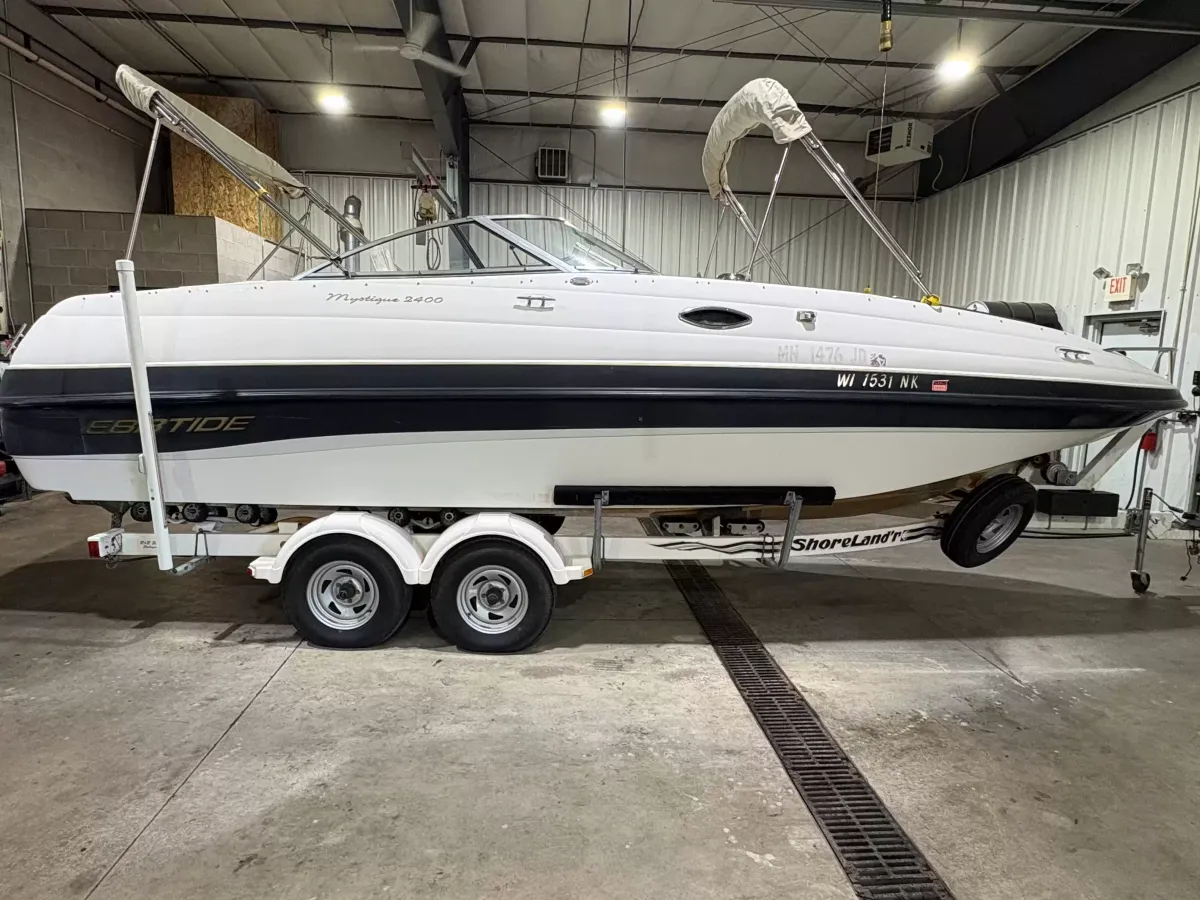 boat-carouselImage-image