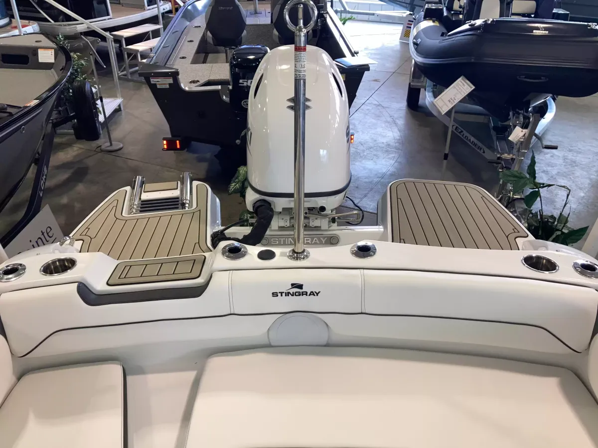 dummy-boat-img