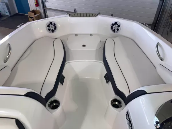 Stingray 182SC 2026-16