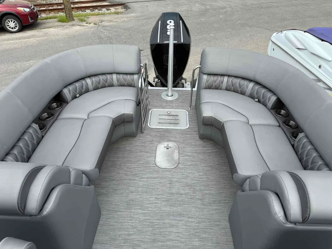 dummy-boat-img