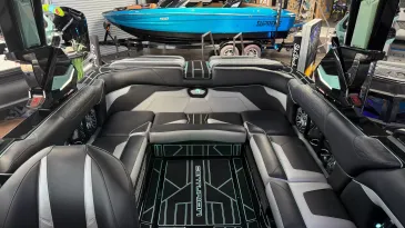 2027 Centurion Ri230 -12