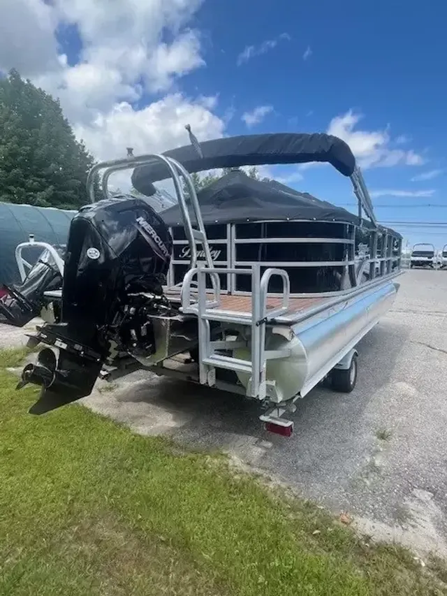 Boat Thumbnail 2
