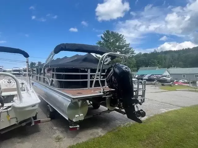 Boat Thumbnail 4
