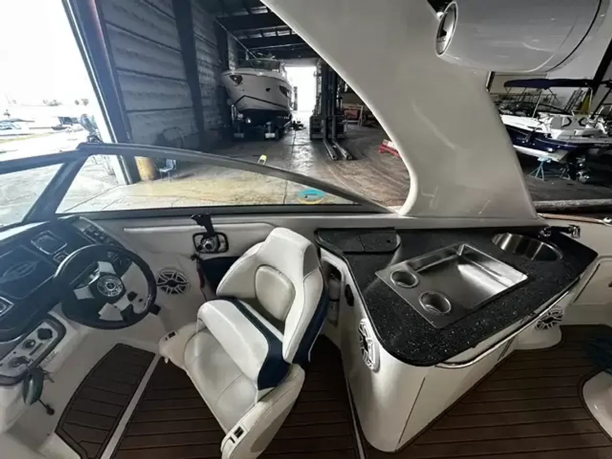 dummy-boat-img