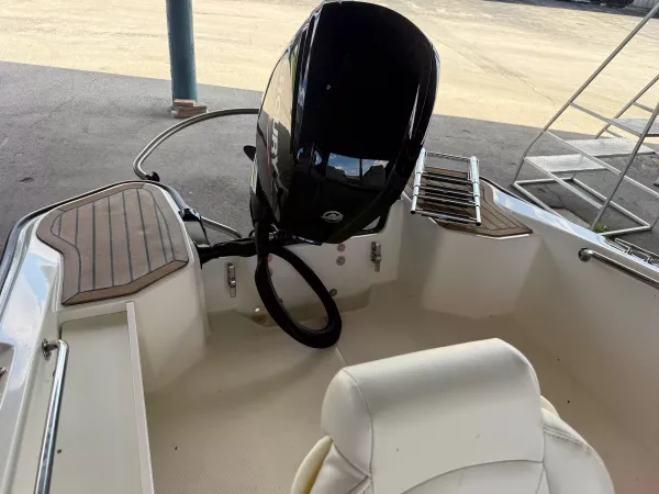 Boston Whaler 16SPT 2023-5