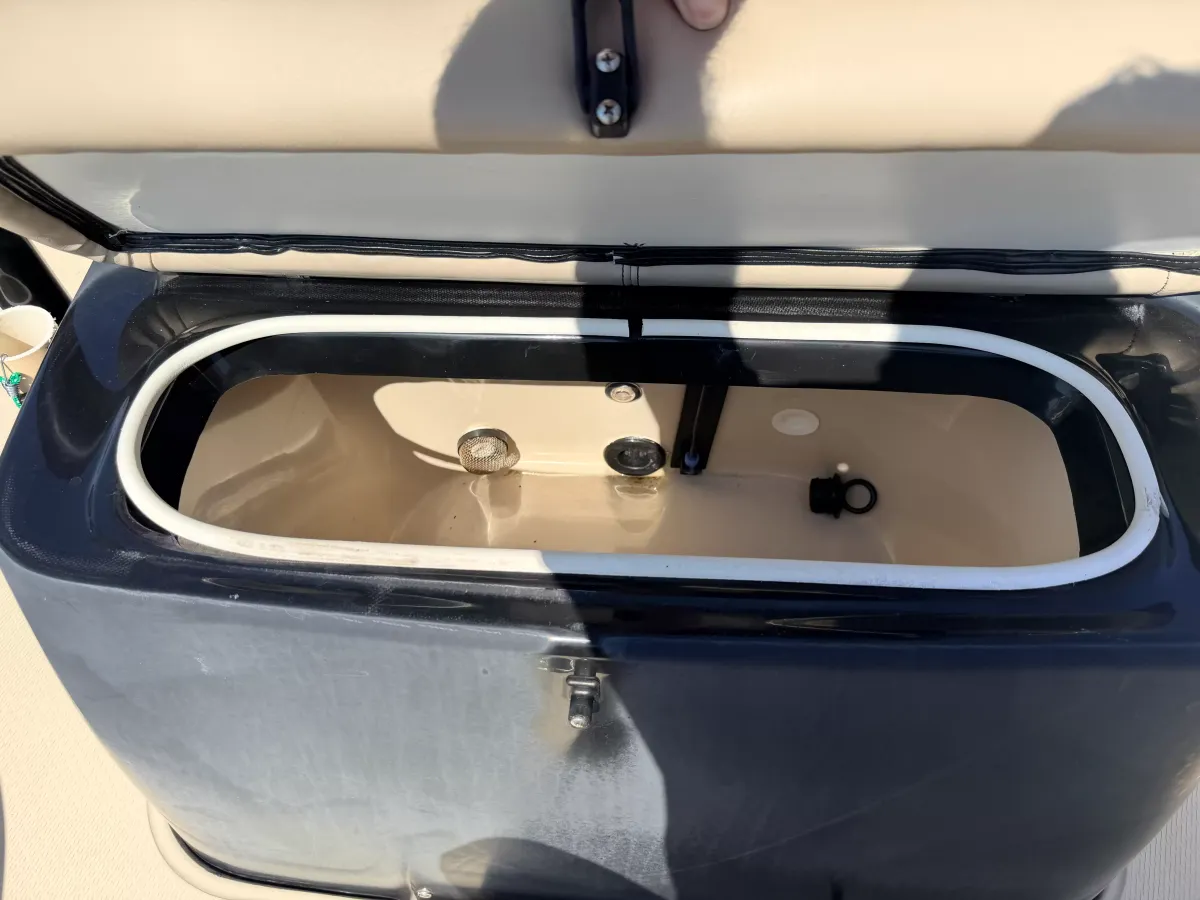 dummy-boat-img