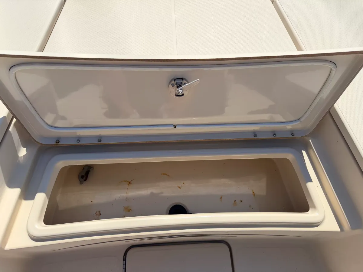 dummy-boat-img