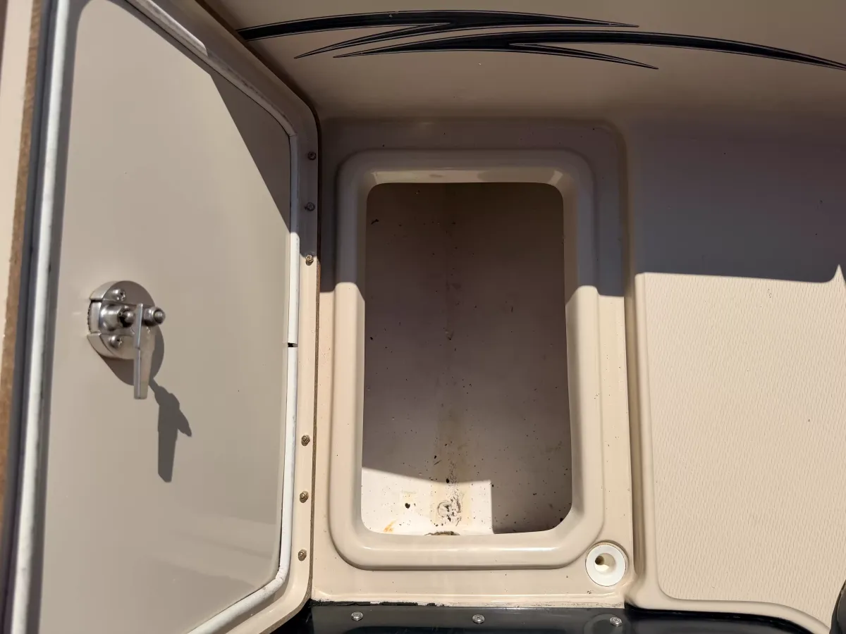 dummy-boat-img