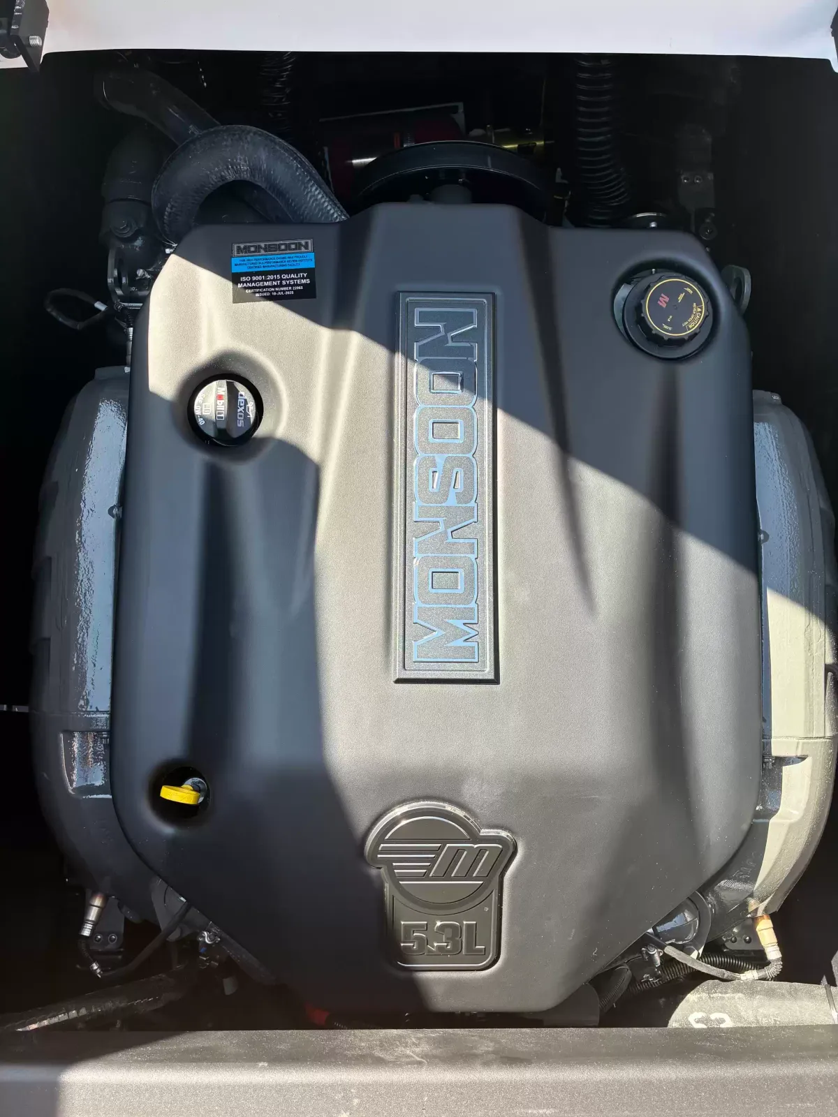 2027 Axis T220-11
