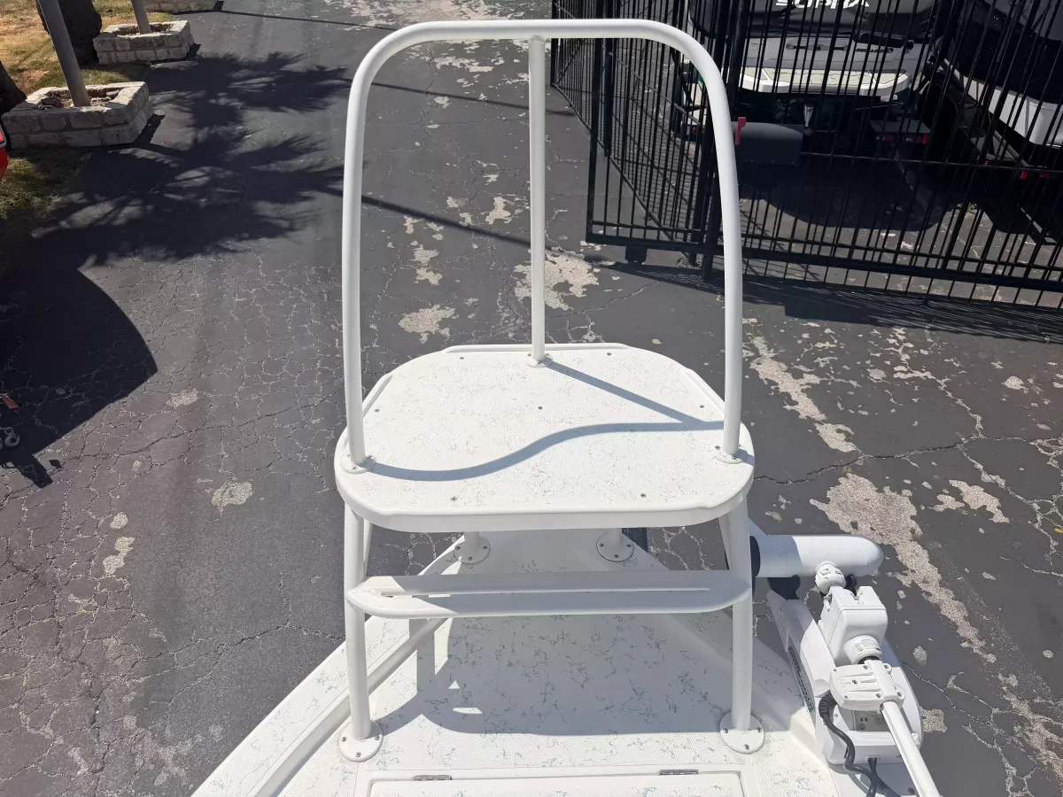 dummy-boat-img