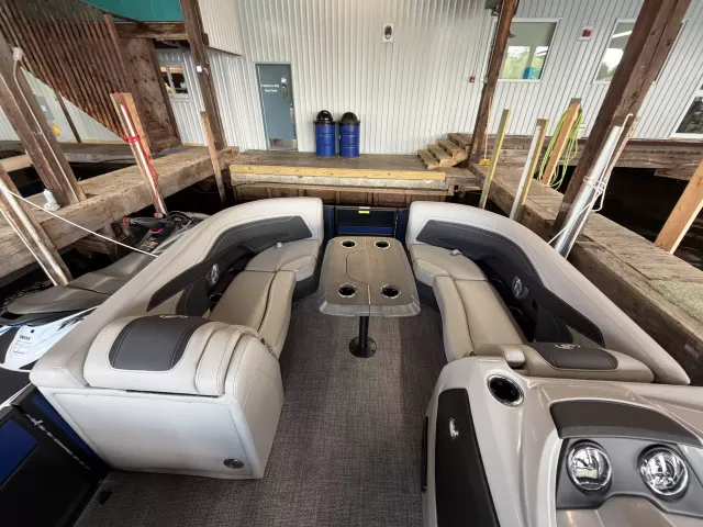 Boat Thumbnail 6