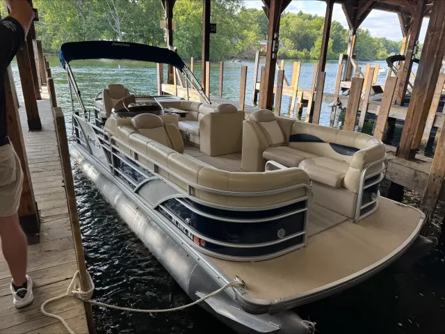 Boat Thumbnail 0