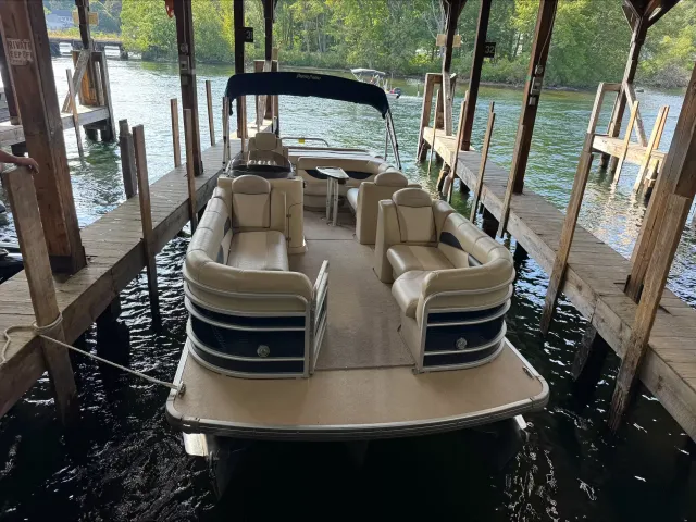 Boat Thumbnail 4