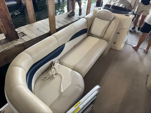 Boat Thumbnail 9
