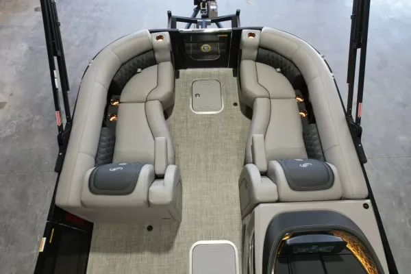 2027 Barletta Lusso 23UC-34