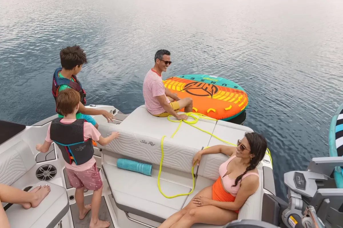 2027 Sea Ray SDX 270 Surf -5