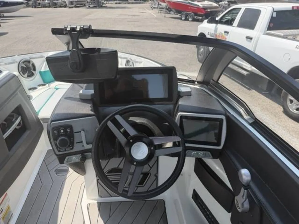 dummy-boat-img