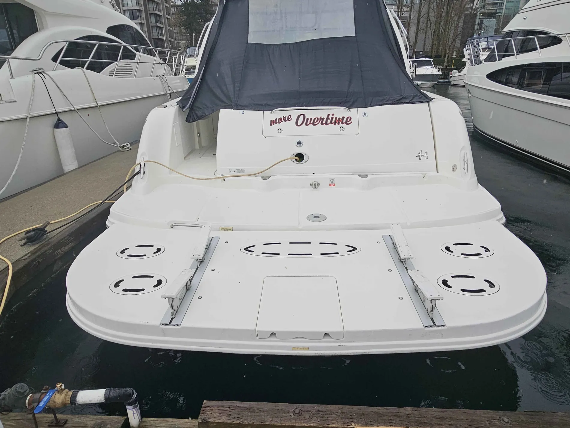 Pre-Owned 2007 Sea ray 44 Sundancer for Sale | Vancouver, BC | M&P Yacht Centre | 6a99d3c6ac4c5538180970f6