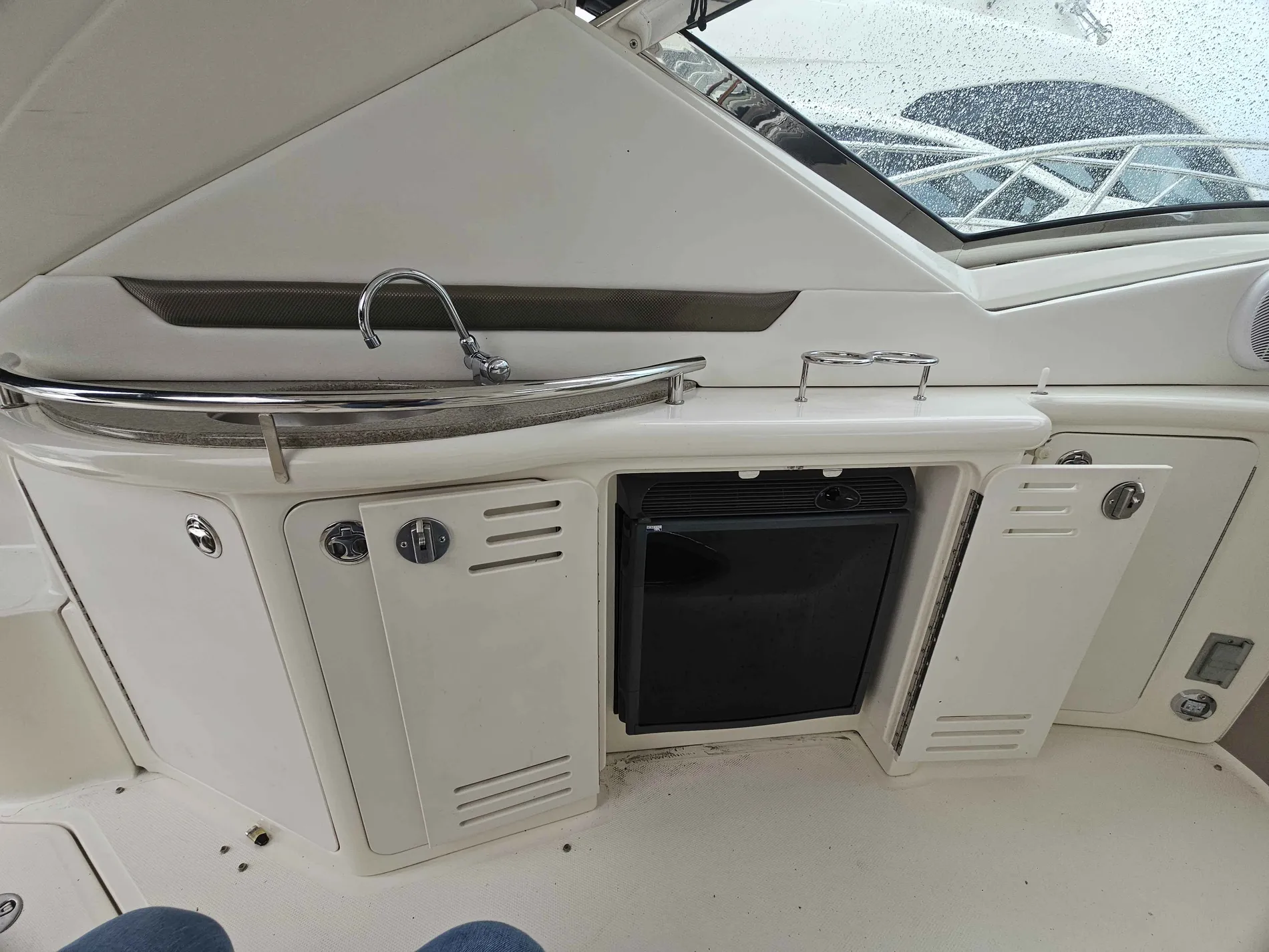 Pre-Owned 2007 Sea ray 44 Sundancer for Sale | Vancouver, BC | M&P Yacht Centre | 6a99d3c6ac4c5538180970f6