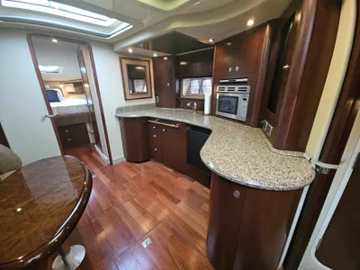 Pre-Owned 2007 Sea ray 44 Sundancer for Sale | Vancouver, BC | M&P Yacht Centre | 6a99d3c6ac4c5538180970f6