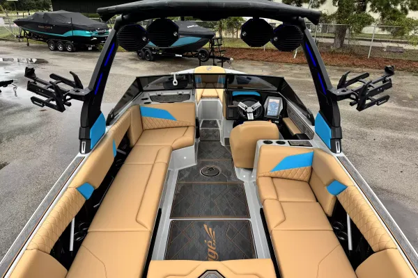 2023 Tige Z5-10