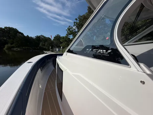 2027 Regal 34 SAV ULTIMATE detail image 26