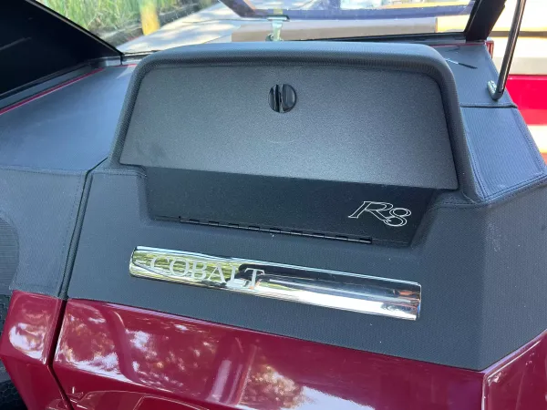 2027 Cobalt R8 SURF detail image 25