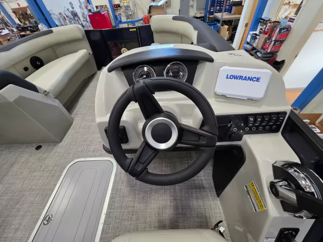 Boat Thumbnail 8