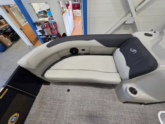 Boat Thumbnail 18