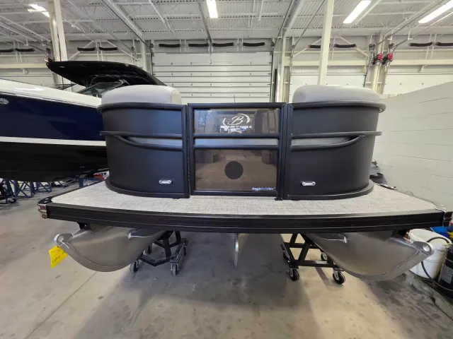 Boat Thumbnail 2