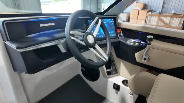 2027 Mastercraft XT22-23