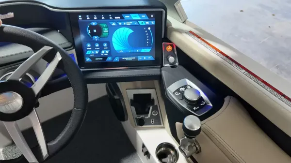 2027 Mastercraft XT22-24