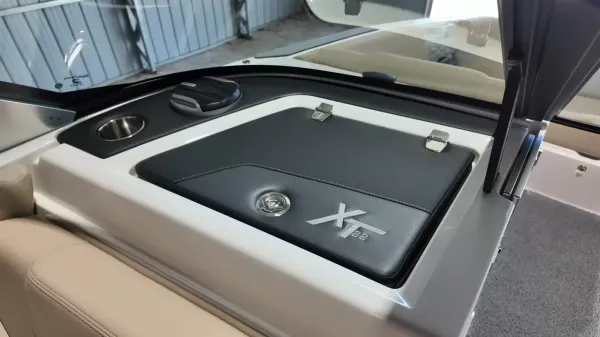 2027 Mastercraft XT22-31