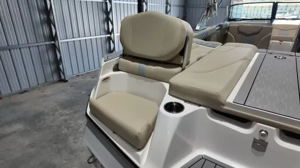 2027 Mastercraft XT22-55