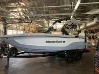 2026 Mastercraft XT22T