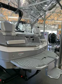 2026 Mastercraft XT22T
