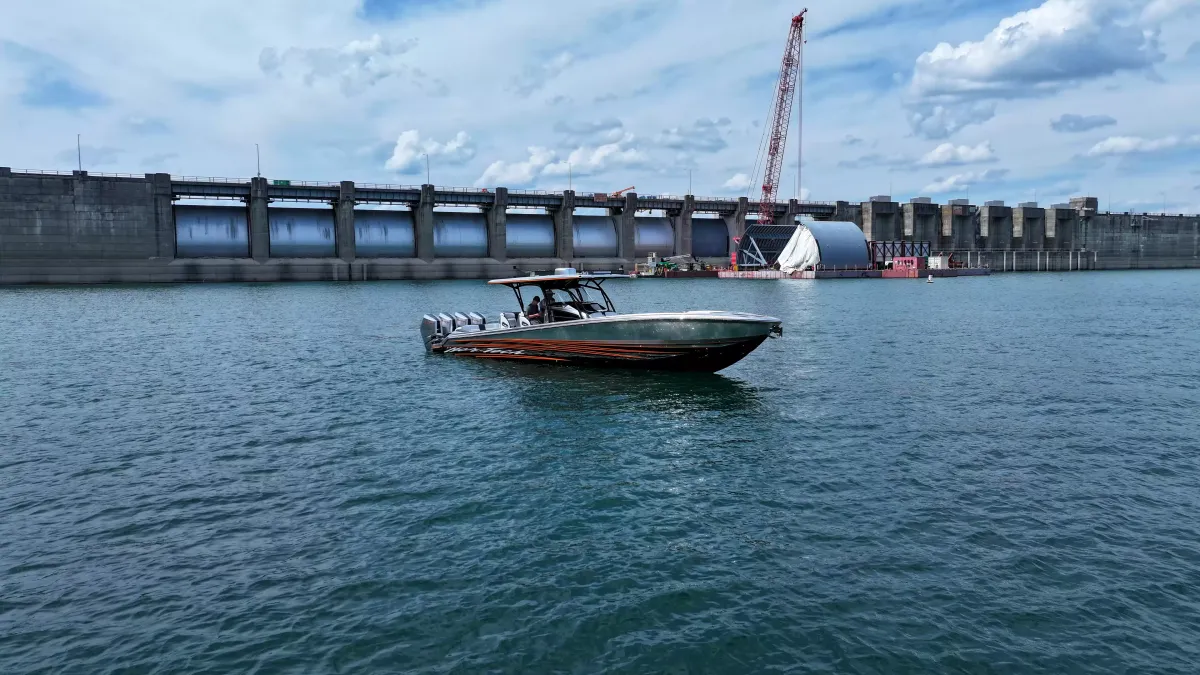 dummy-boat-img