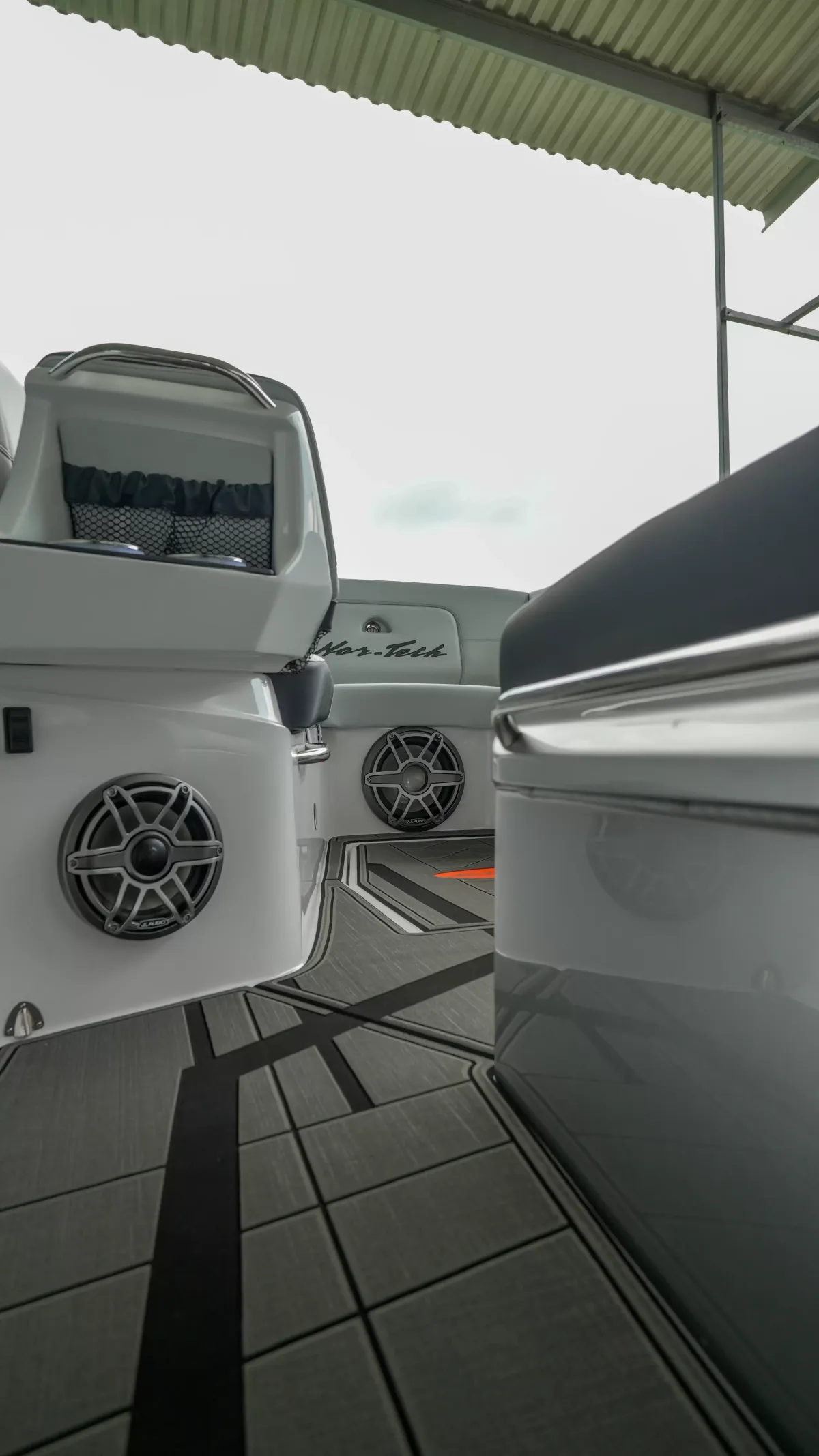 dummy-boat-img