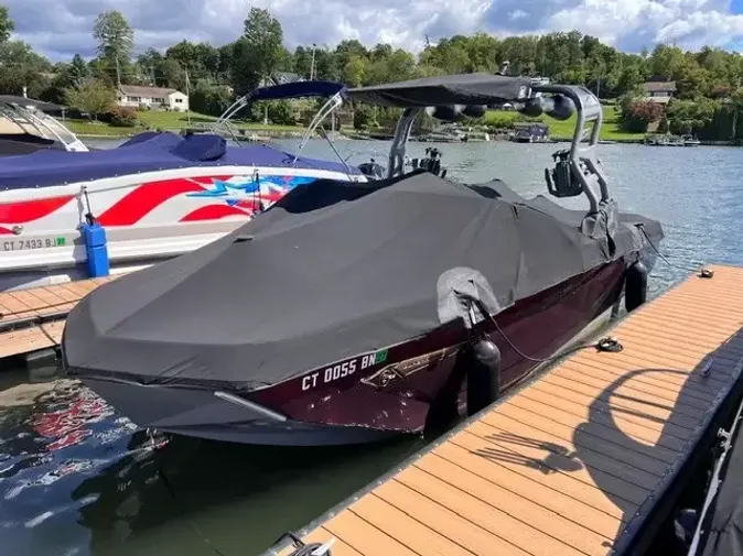 2021 Nautique G23