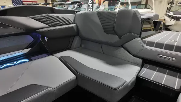 2027 Mastercraft X24-54