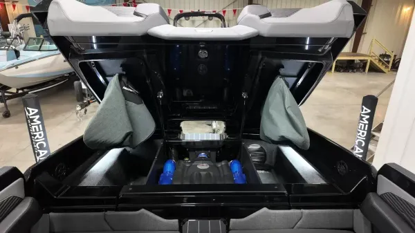 2027 Mastercraft X24-62