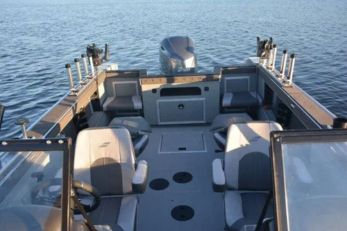 Starcraft Fishmaster 196 DC-10