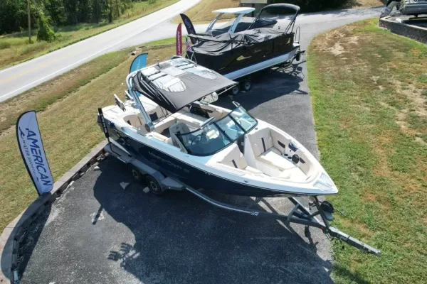 2027 Mastercraft XT23-15