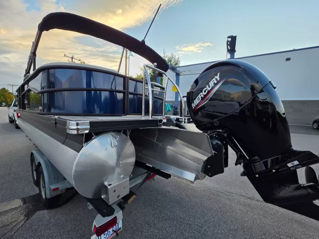 Boat Thumbnail 2