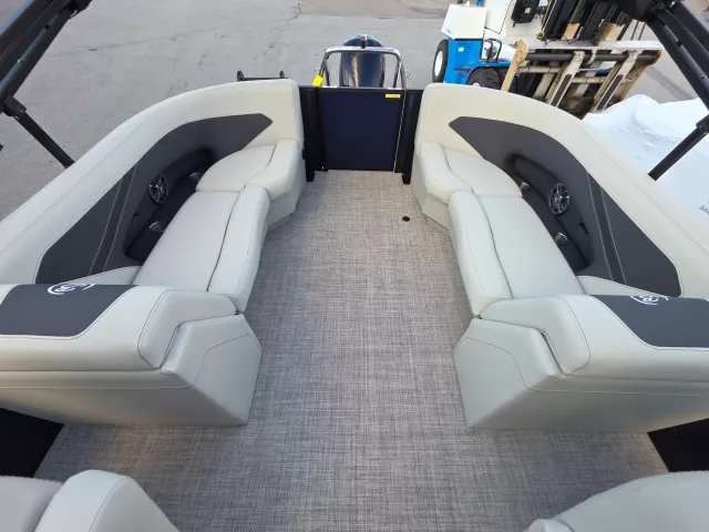 Boat Thumbnail 19