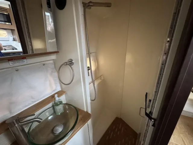 Boat Thumbnail 7