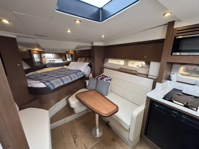 Boat Thumbnail 9