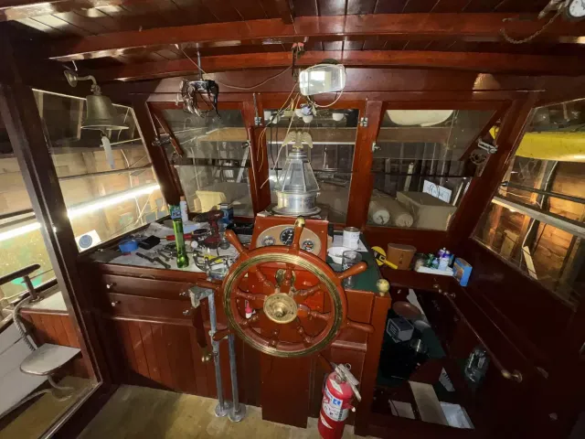 Boat Thumbnail 11