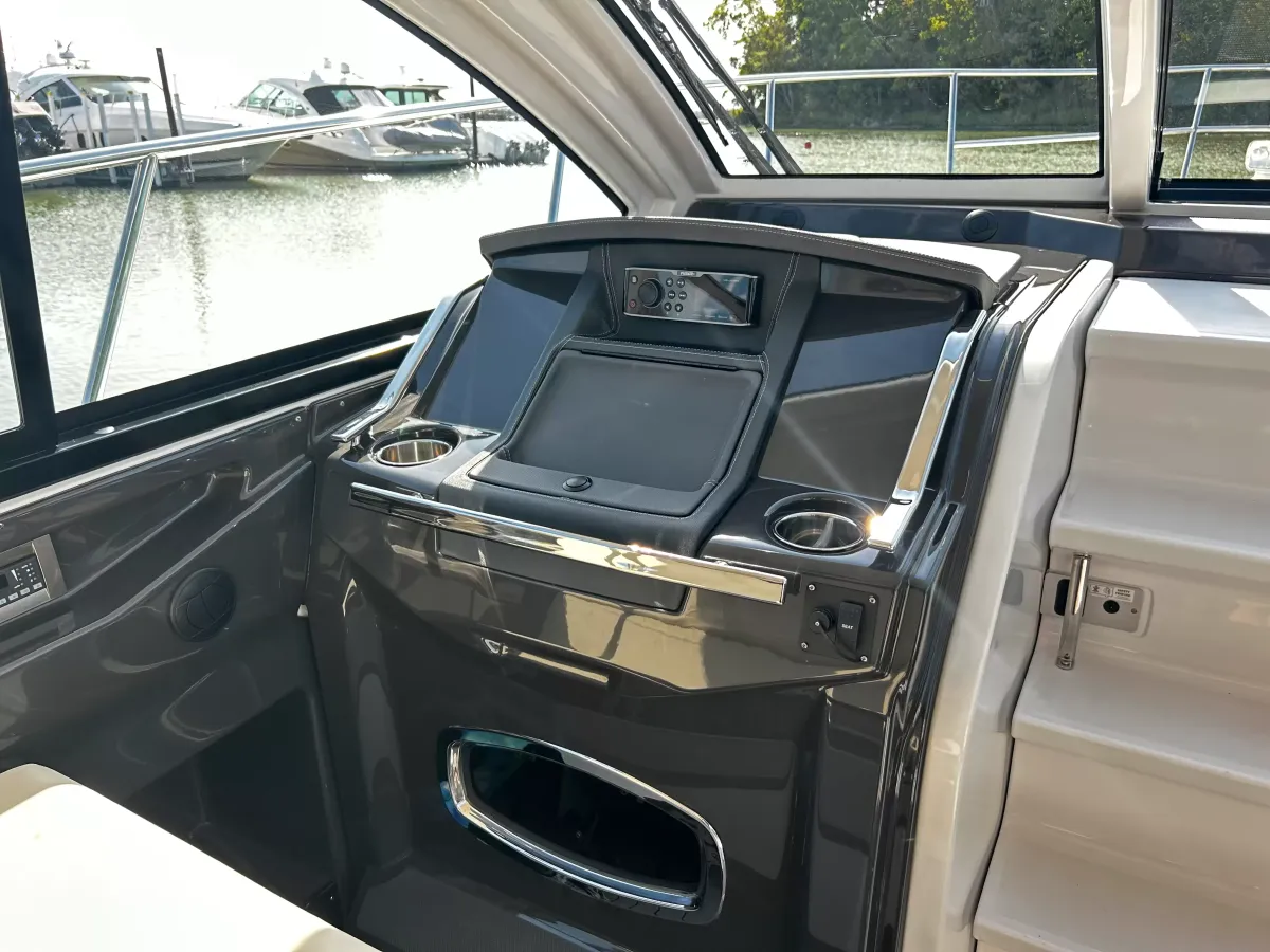 dummy-boat-img