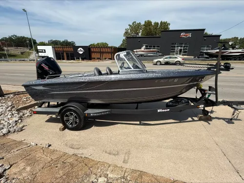 2023 Triton 186 Fish Hunter